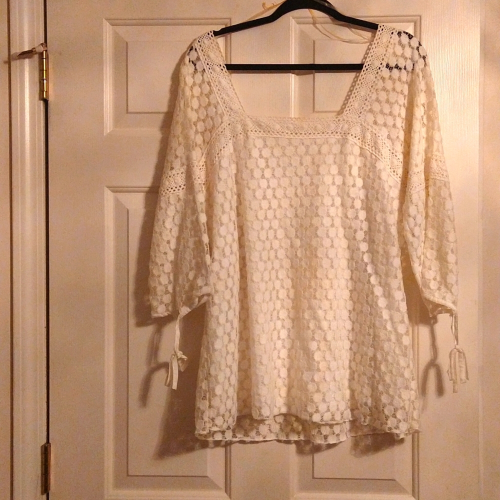 Women's plus size blouse cotton knit off white